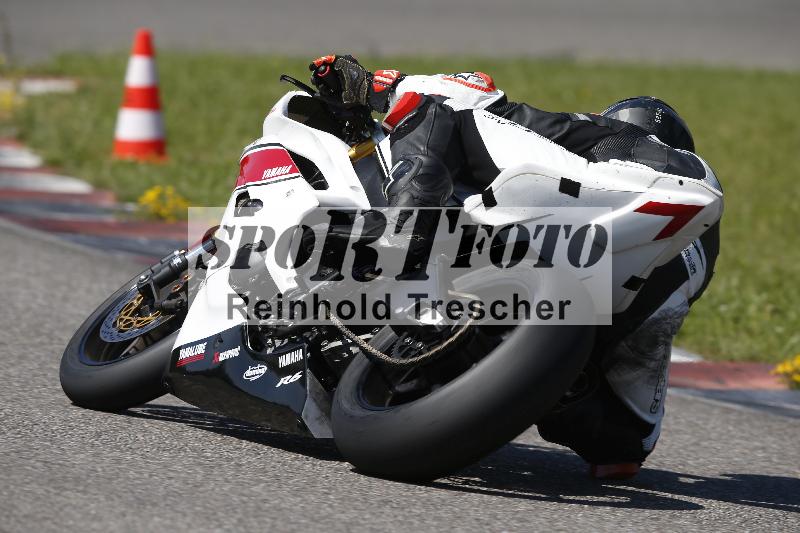 /Archiv-2024/29 12.06.2024 MOTO.CH Track Day ADR/Gruppe rot/114